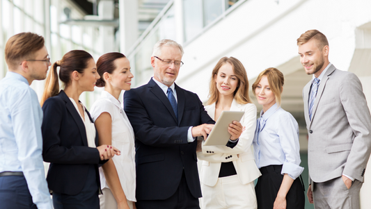 Românul e născut meșter